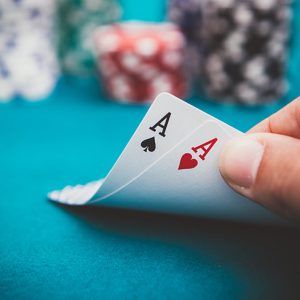 Handing turning up pocket aces